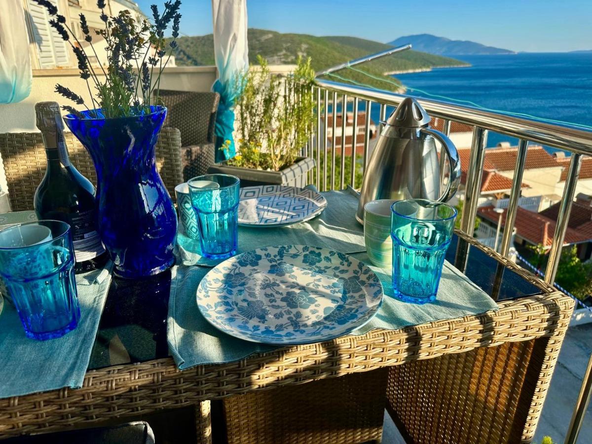 Tanis Ocean Loft Apartment Martinscica  Exterior photo