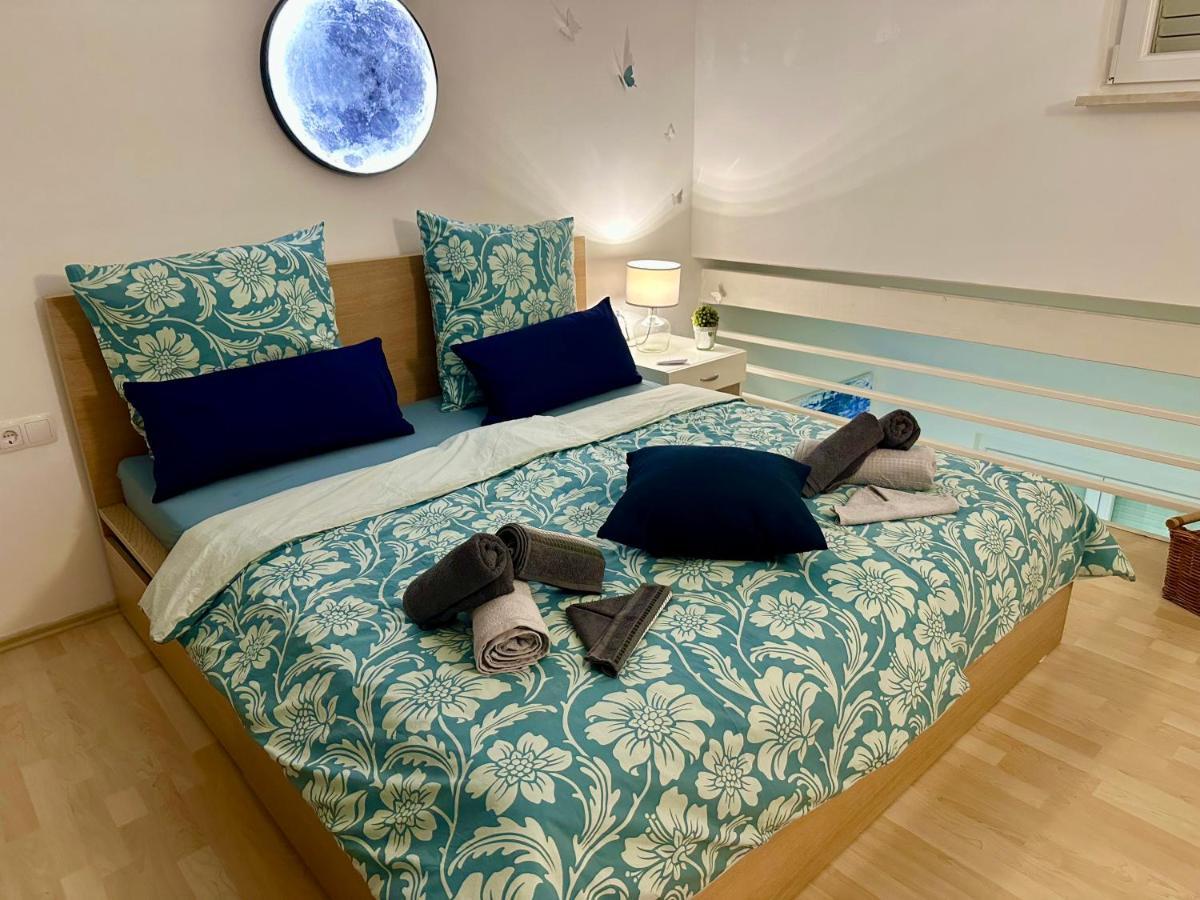Tanis Ocean Loft Apartment Martinscica  Exterior photo